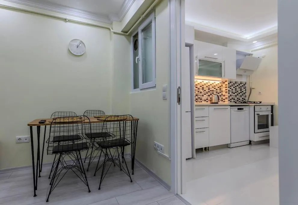 Apartment Fatih'Te Yeni 3 Odali Daire No 1 Istanbul Turkey