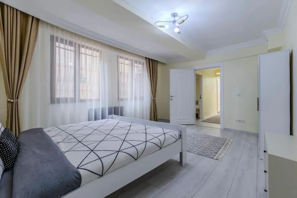 Fatih'Te Yeni 3 Odali Daire No 1 Istanbul