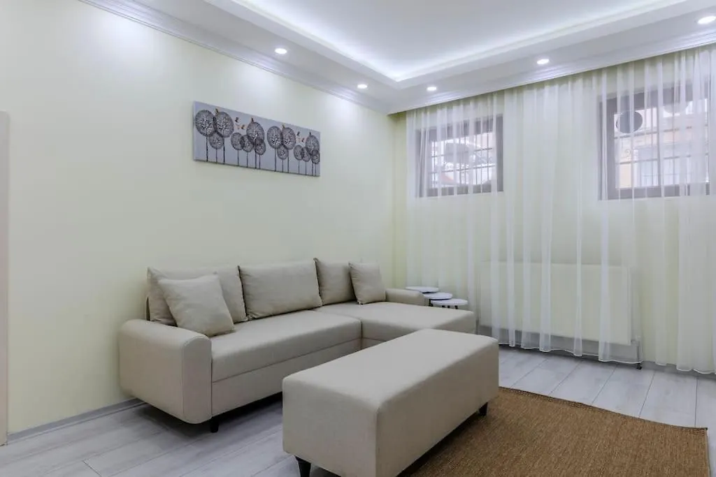 Fatih'Te Yeni 3 Odali Daire No 1 Istanbul